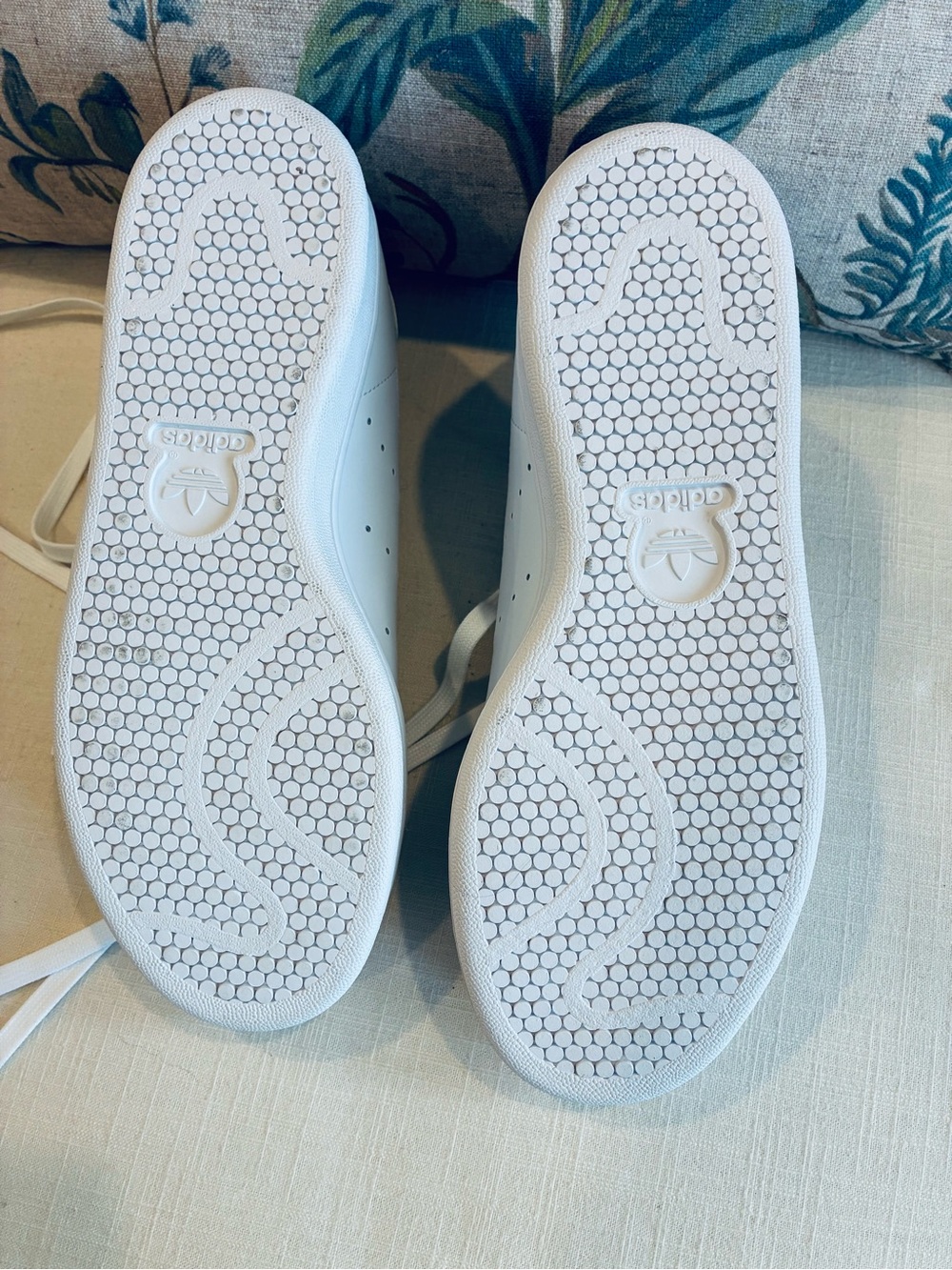 Adidas White Sneakers with Green Heel Tab - Stan Smith Style Sz 8.5 M - Picture 6 of 13